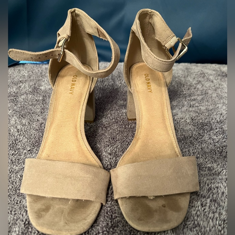 Tan Heels